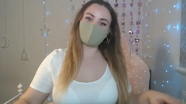 Snapshot of Avelina1 chatting on 1, 4, 2026 Avelina1 online show from 1, 4, 2026