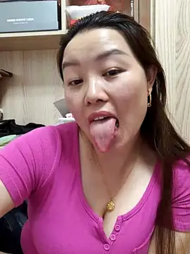 Jennie dogy online show from 13, 5, 2026
