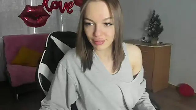 Snapshot of CandyGyrl chatting on 11, 3, 2026 CandyGyrl online show from 11, 3, 2026