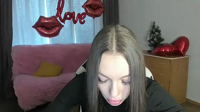 Snapshot of CandyGyrl chatting on 24, 3, 2026 CandyGyrl online show from 24, 3, 2026