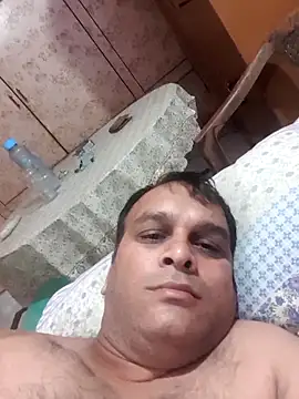 Snapshot of indiandesivillegeboy chatting on 31, 5, 2026 indiandesivillegeboy online show from 31, 5, 2026