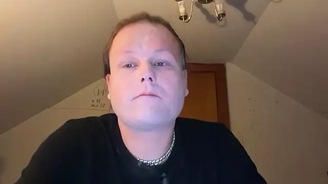 RaeganV online show from 28, 2, 2026