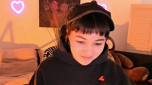 Snapshot of NeoGeisha chatting on 17, 2, 2026 NeoGeisha online show from 17, 2, 2026