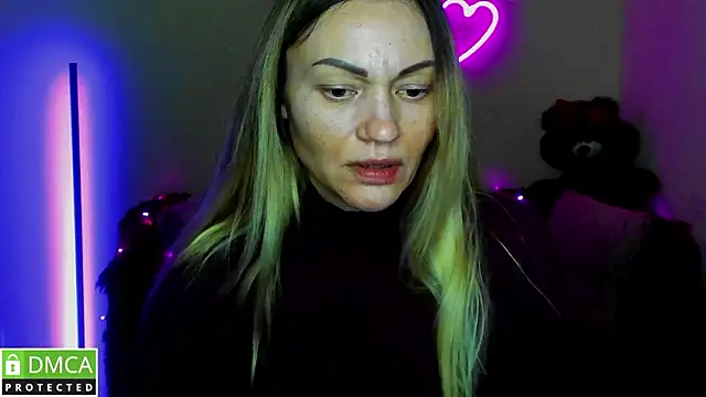 Snapshot of BlondMikey22 chatting on 2, 3, 2026 BlondMikey22 online show from 2, 3, 2026