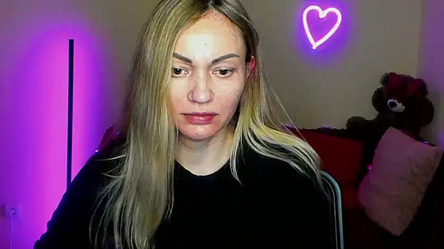 BlondMikey22 online show from 7, 4, 2026