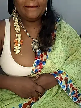 Snapshot of Archana_achu143 chatting on 1, 4, 2026 Archana achu143 online show from 1, 4, 2026