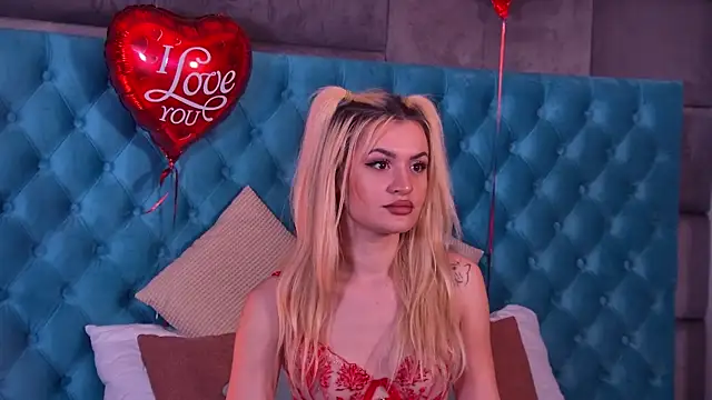 Snapshot of NayaBliss chatting on 13, 2, 2026 NayaBliss online show from 13, 2, 2026