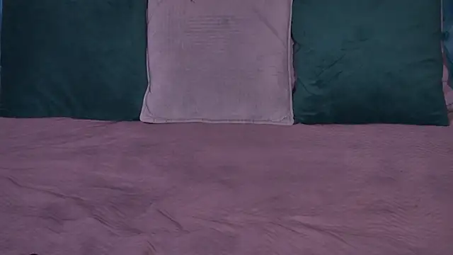 NayaBliss online show from 7, 4, 2026