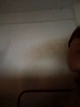 Snapshot of Wildcam21 chatting on 4, 3, 2026 Wildcam21 online show from 4, 3, 2026