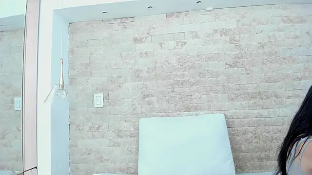 sasha wayne online show from 24, 2, 2026