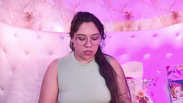 SasshaSpicy online show from 8, 4, 2026