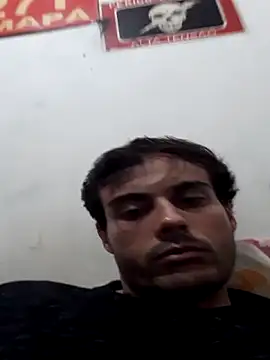 Snapshot of henriquefc2712 chatting on 26, 3, 2026 henriquefc2712 online show from 26, 3, 2026