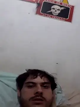 Snapshot of henriquefc2712 chatting on 1, 4, 2026 henriquefc2712 online show from 1, 4, 2026