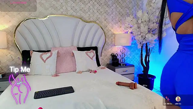YazminJenner online show from 22, 5, 2026