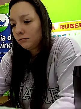 Snapshot of Beesametoda chatting on 23, 4, 2026 Beesametoda online show from 23, 4, 2026