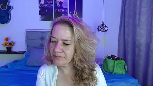 andreea xx online show from 15, 2, 2026