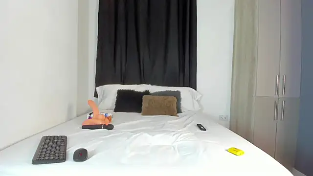 Snapshot of AriSweet_ chatting on 20, 3, 2026 AriSweet online show from 20, 3, 2026