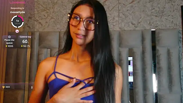 Snapshot of ThinPrincesss chatting on 15, 2, 2026 ThinPrincesss online show from 15, 2, 2026