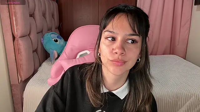 Snapshot of Zaphiroo_10 chatting on 25, 2, 2026 Zaphiroo 10 online show from 25, 2, 2026