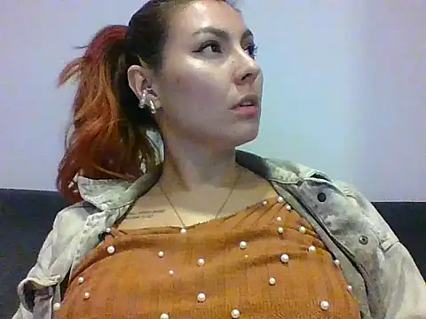 Snapshot of AnnyaEvans chatting on 2, 6, 2026 AnnyaEvans online show from 2, 6, 2026