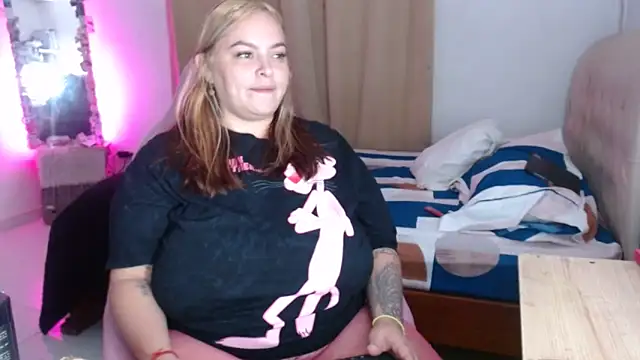 Snapshot of Angiegranados chatting on 29, 4, 2026 Angiegranados online show from 29, 4, 2026