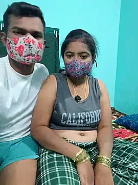 Snapshot of Tamilkannadacouple chatting on 9, 2, 2026 Tamilkannadacouple online show from 9, 2, 2026