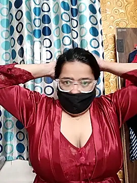 GangbangCouple online show from 17, 3, 2026