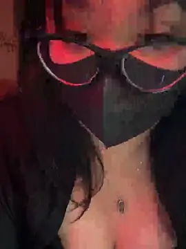 Snapshot of HaleyKin chatting on 11, 3, 2026 HaleyKin online show from 11, 3, 2026