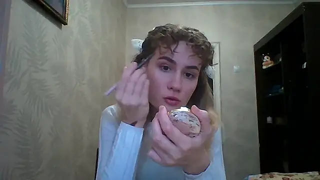 Snapshot of DeanneGilcher chatting on 22, 2, 2026 DeanneGilcher online show from 22, 2, 2026