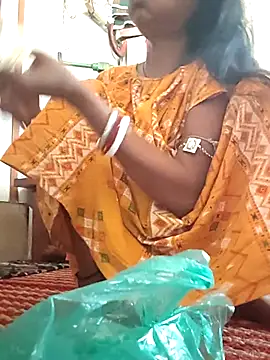 Sweet-runi online show from 11, 4, 2026