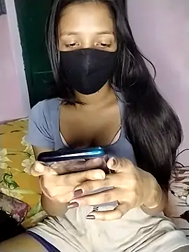 Naina-hott online show from 8, 2, 2026