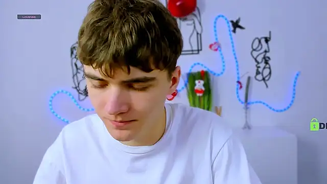 Snapshot of emil_lucky chatting on 18, 2, 2026 emil lucky online show from 18, 2, 2026