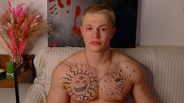 Snapshot of SterlingNoir chatting on 16, 3, 2026 SterlingNoir online show from 16, 3, 2026