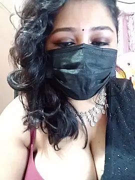 Lovely-Lina7 online show from 9, 6, 2026