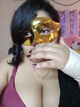 Lovely-Lina7 online show from 23, 6, 2026