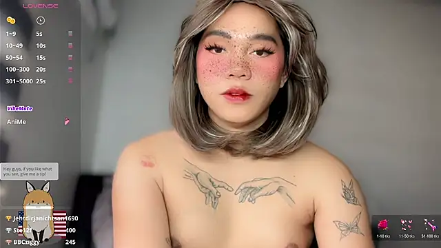 Snapshot of Kelly_Mckinney chatting on 5, 4, 2026 Kelly Mckinney online show from 5, 4, 2026