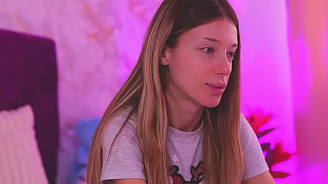 EllinaNuria online show from 18, 3, 2026