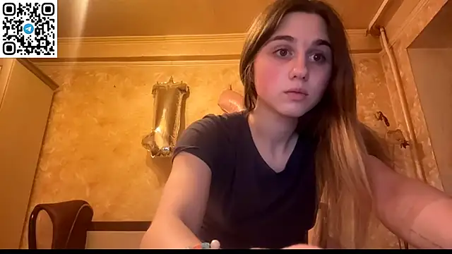 Snapshot of LovelySilk_63 chatting on 30, 5, 2026 LovelySilk 63 online show from 30, 5, 2026
