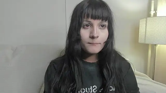 Snapshot of Maxi_mia_1 chatting on 16, 2, 2026 Maxi mia 1 online show from 16, 2, 2026