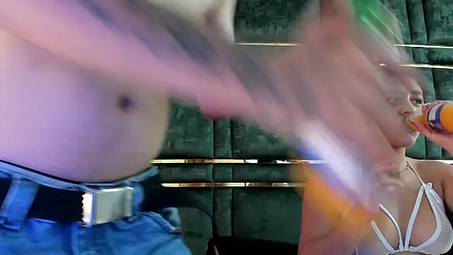 GaelyCoral online show from 16, 4, 2026