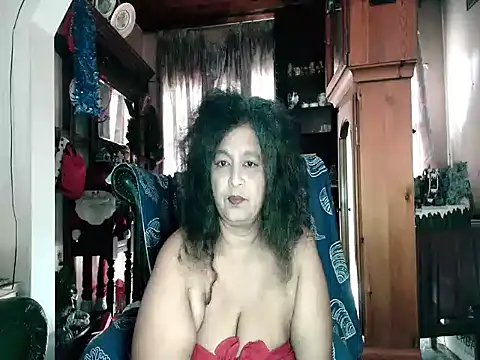 Snapshot of cosmicstar chatting on 17, 4, 2026 cosmicstar online show from 17, 4, 2026