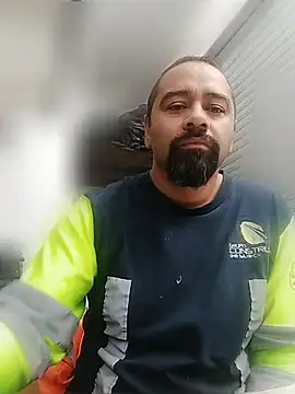 Snapshot of OMARMEX1 chatting on 7, 4, 2026 OMARMEX1 online show from 7, 4, 2026