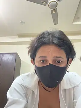 Snapshot of raavigirl chatting on 23, 2, 2026 raavigirl online show from 23, 2, 2026