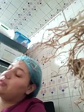 Snapshot of MajoArias chatting on 10, 4, 2026 MajoArias online show from 10, 4, 2026