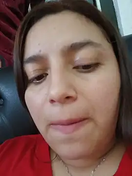 Snapshot of MajoArias chatting on 14, 4, 2026 MajoArias online show from 14, 4, 2026