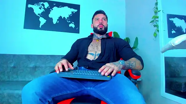 Alessrose online show from 7, 3, 2026