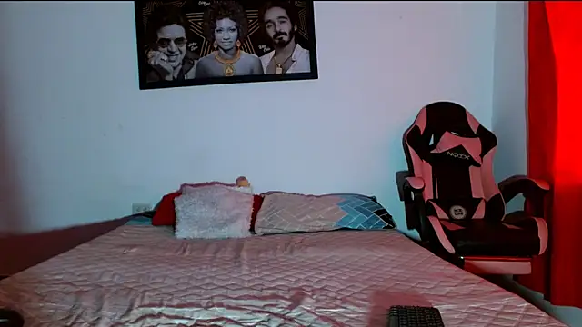 Snapshot of karolsweetvagi chatting on 12, 4, 2026 karolsweetvagi online show from 12, 4, 2026