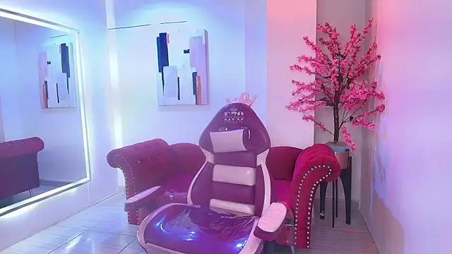 Snapshot of Alanna__scott chatting on 24, 4, 2026 Alanna scott online show from 24, 4, 2026