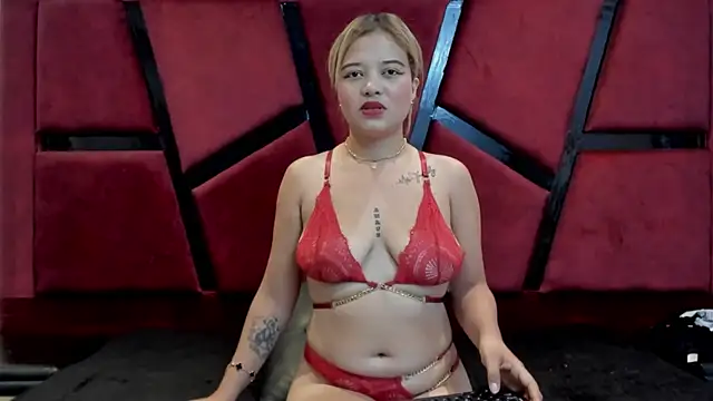 LilianaVegas online show from 15, 4, 2026