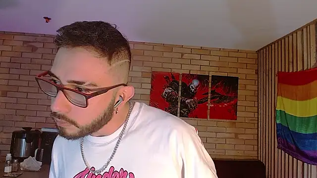 Snapshot of dave_wolf7 chatting on 6, 2, 2026 dave wolf7 online show from 6, 2, 2026